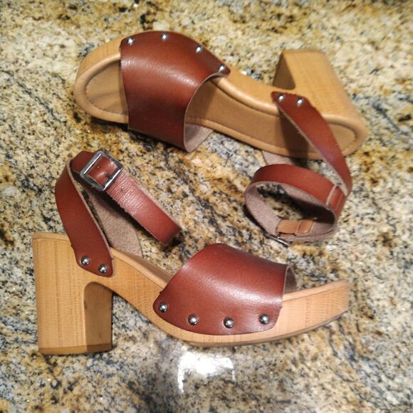 Dunes Sunny Leather Sandal Memory Foam Insole & LiteSole Women's Sz 7.5 - Picture 3 of 12